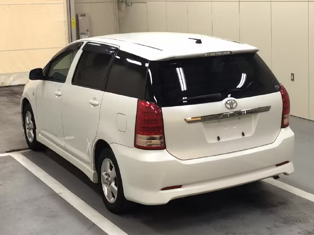TOYOTA WISH