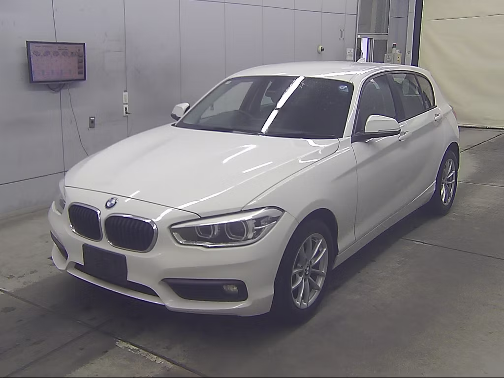 BMW 1-SERIES