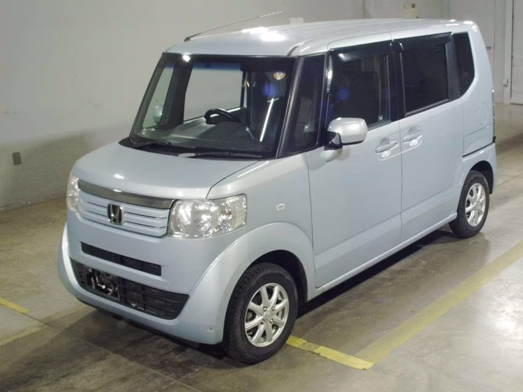 HONDA N-BOX