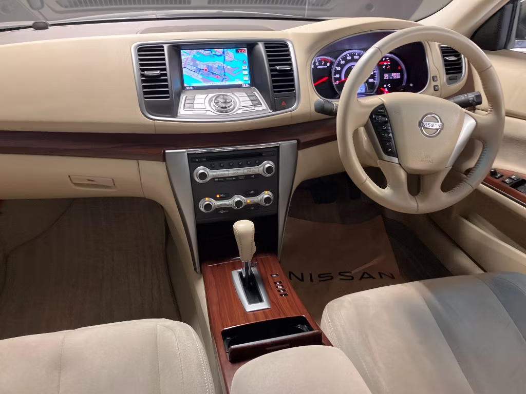 NISSAN TEANA