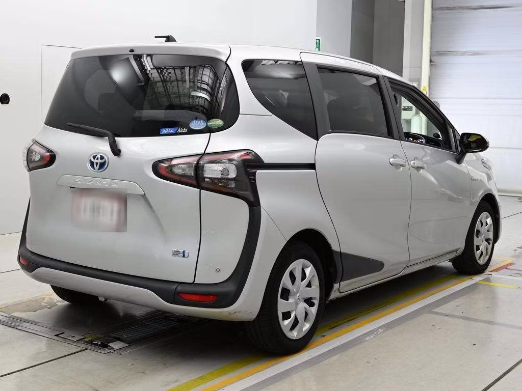 TOYOTA SIENTA