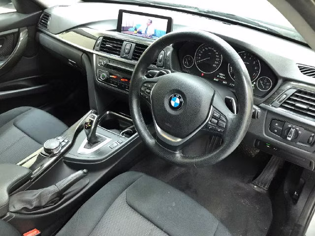 BMW 3-SERIES