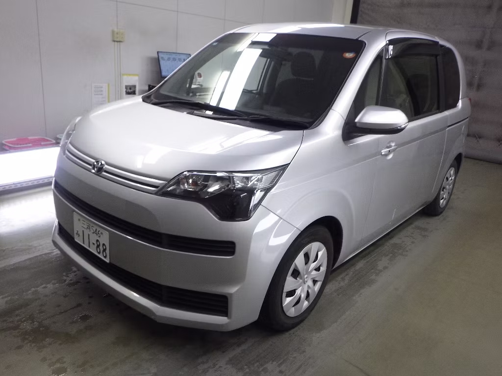 TOYOTA SPADE