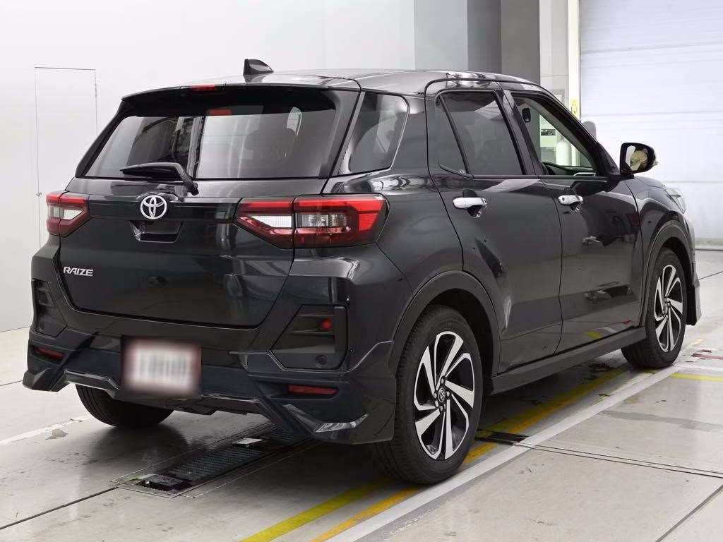 TOYOTA RAIZE