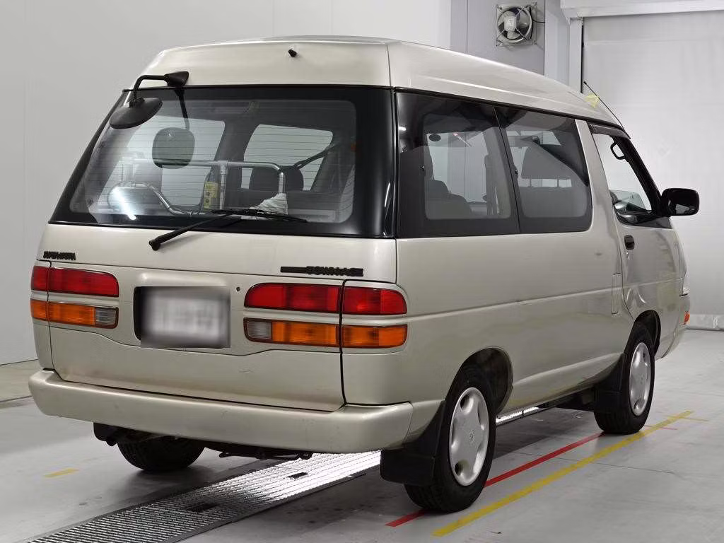 TOYOTA LITE ACE