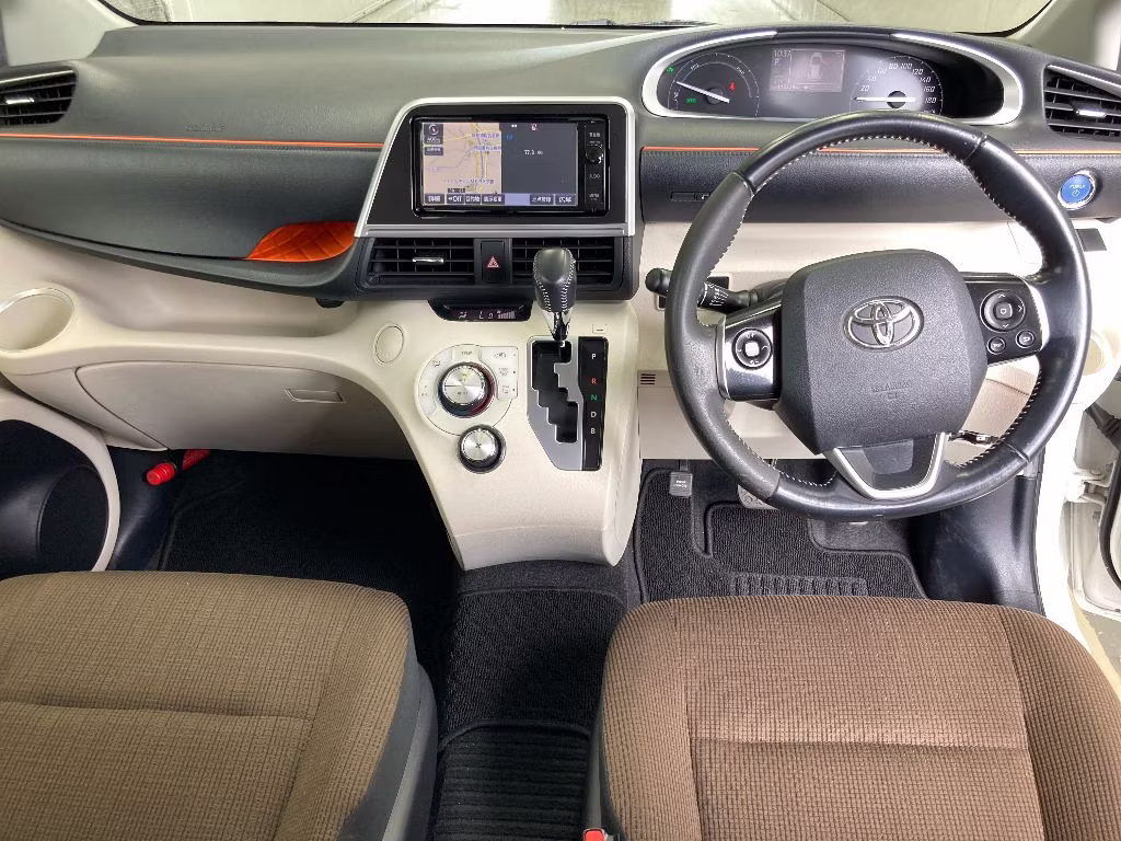 TOYOTA SIENTA