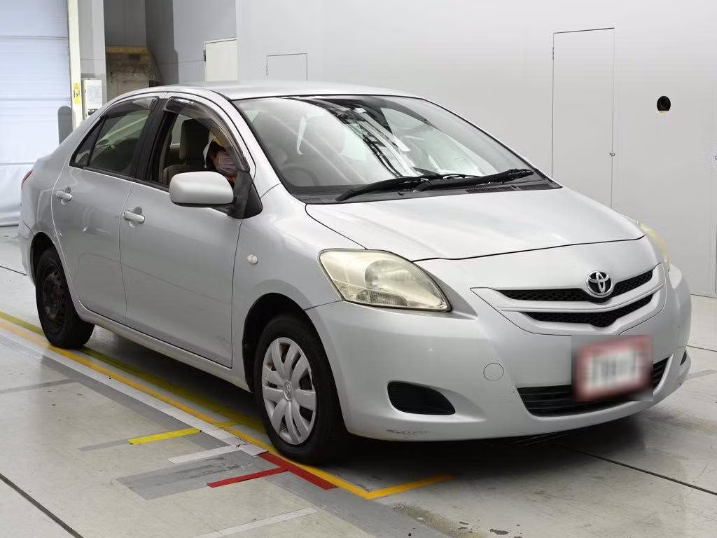 TOYOTA BELTA