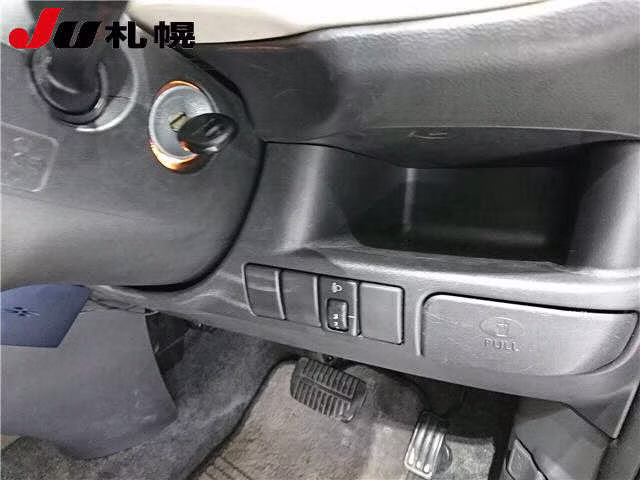 SUBARU R2