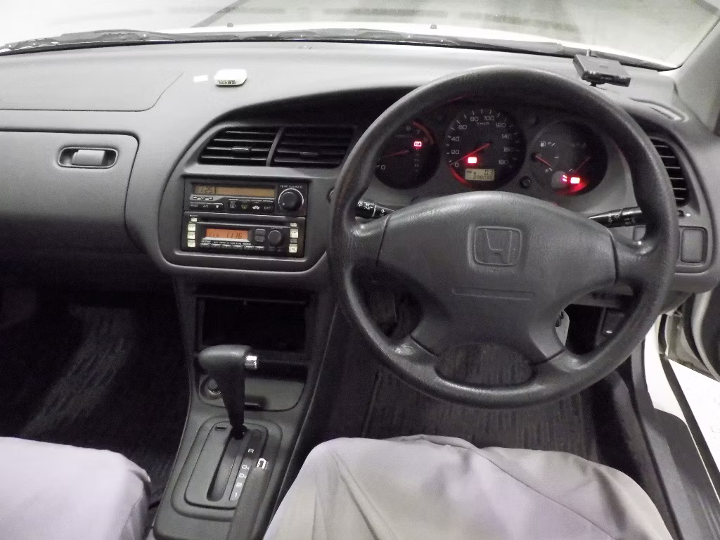 HONDA TORNEO