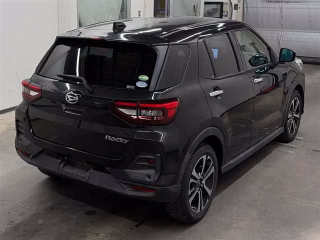 DAIHATSU ROCKY