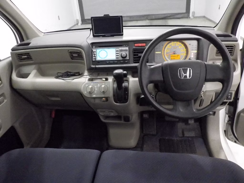 HONDA LIFE