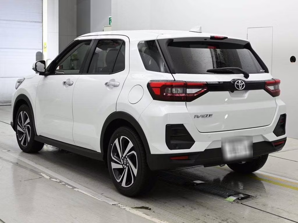 TOYOTA RAIZE