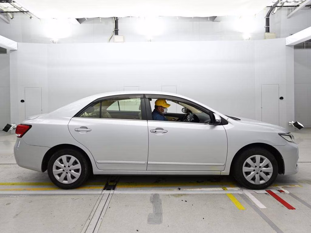 TOYOTA PREMIO