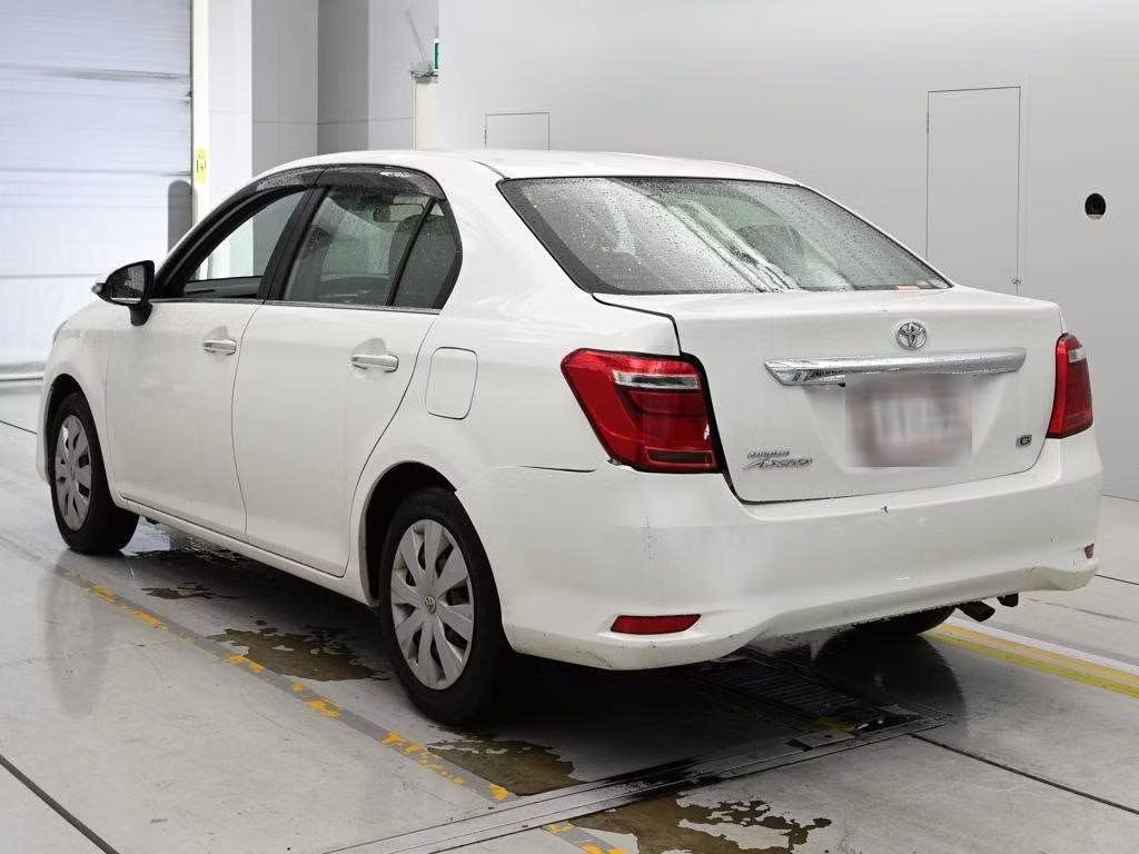 TOYOTA COROLLA AXIO