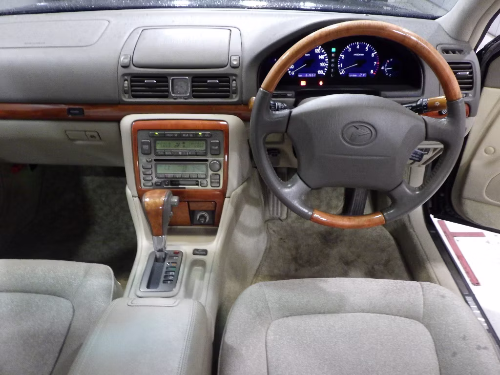 TOYOTA PROGRES