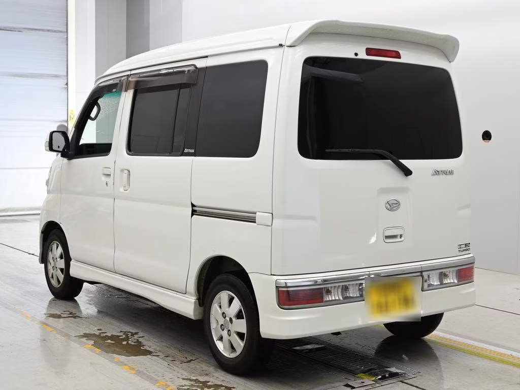 DAIHATSU ATRAI