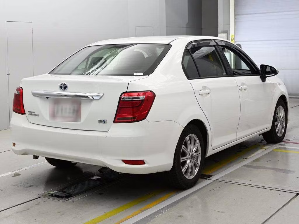 TOYOTA COROLLA AXIO