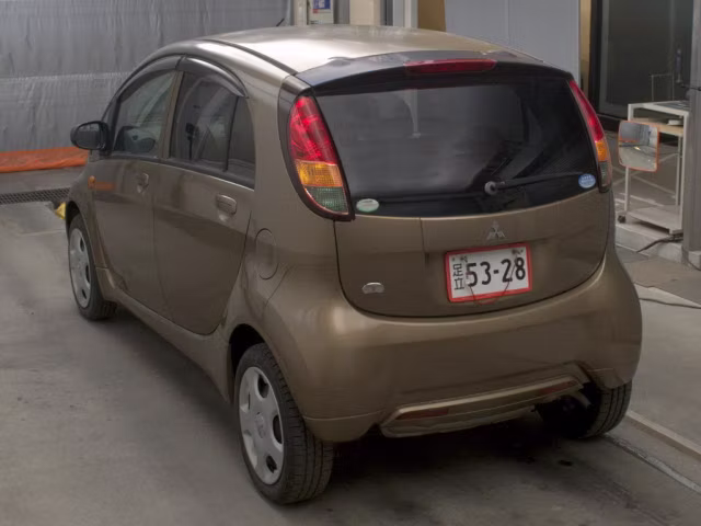 MITSUBISHI I