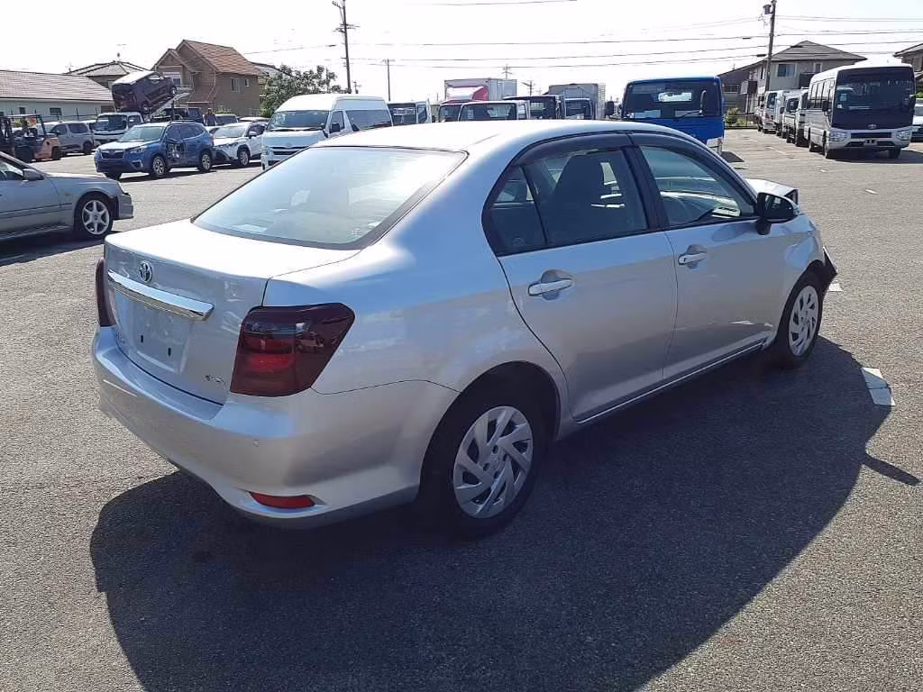 TOYOTA COROLLA AXIO
