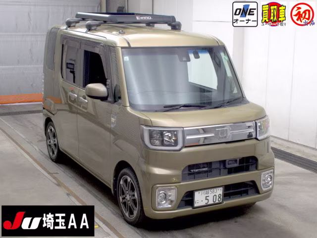 DAIHATSU WAKE