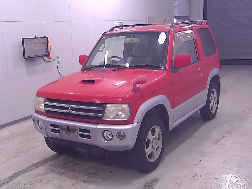 MITSUBISHI PAJERO MINI