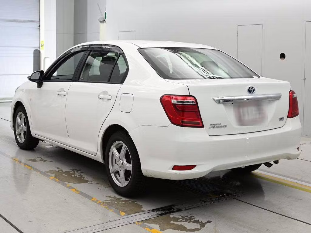 TOYOTA COROLLA AXIO