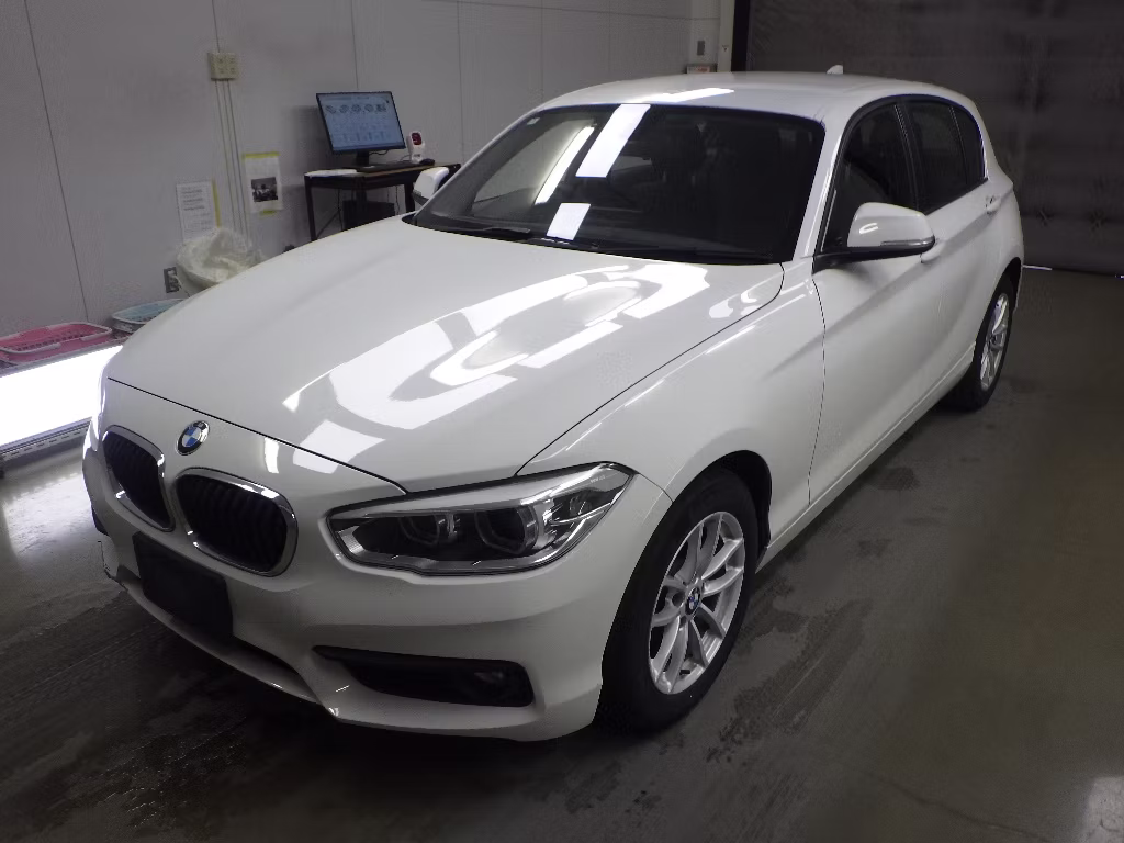 BMW 1-SERIES