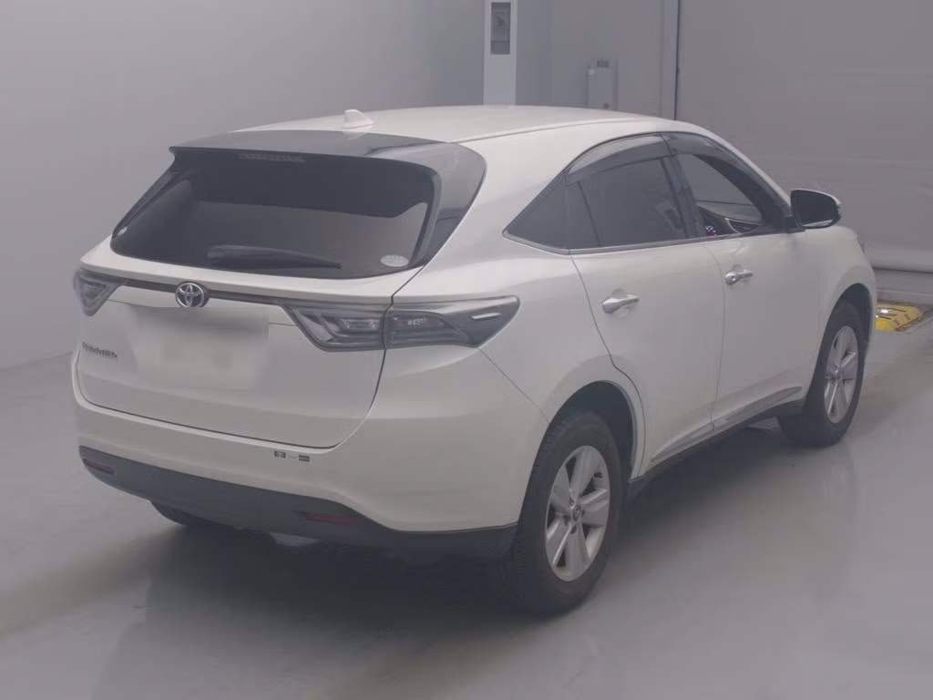 TOYOTA HARRIER