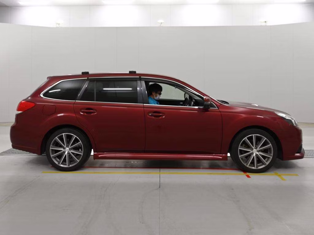 SUBARU LEGACY