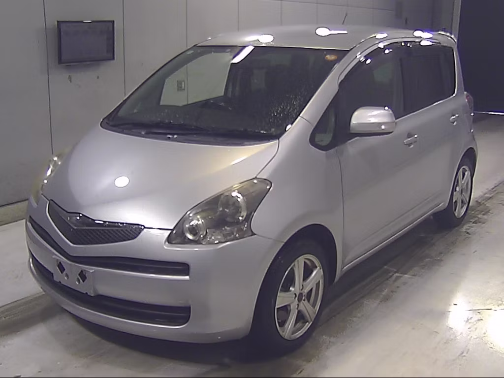 TOYOTA RACTIS