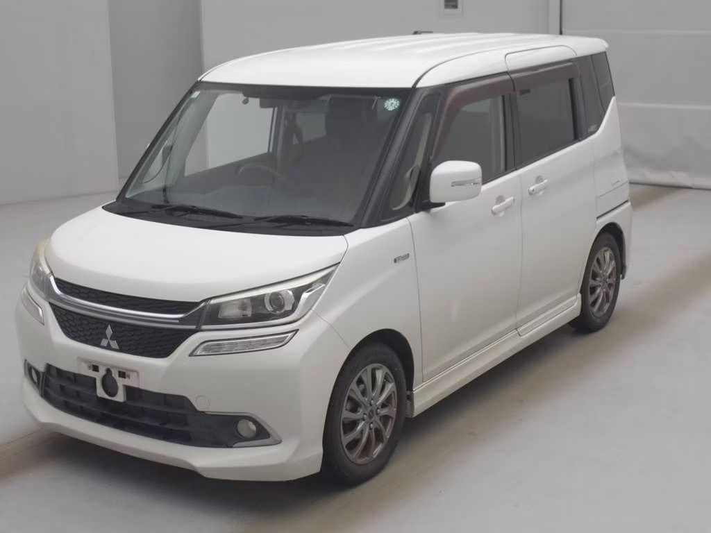 MITSUBISHI DELICA D:2