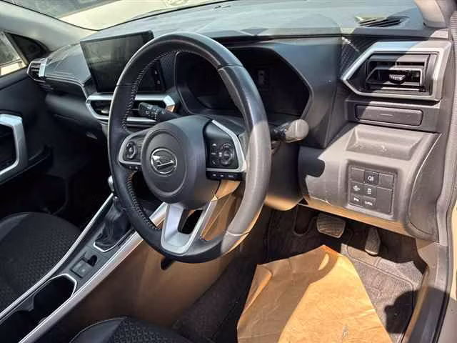 DAIHATSU ROCKY