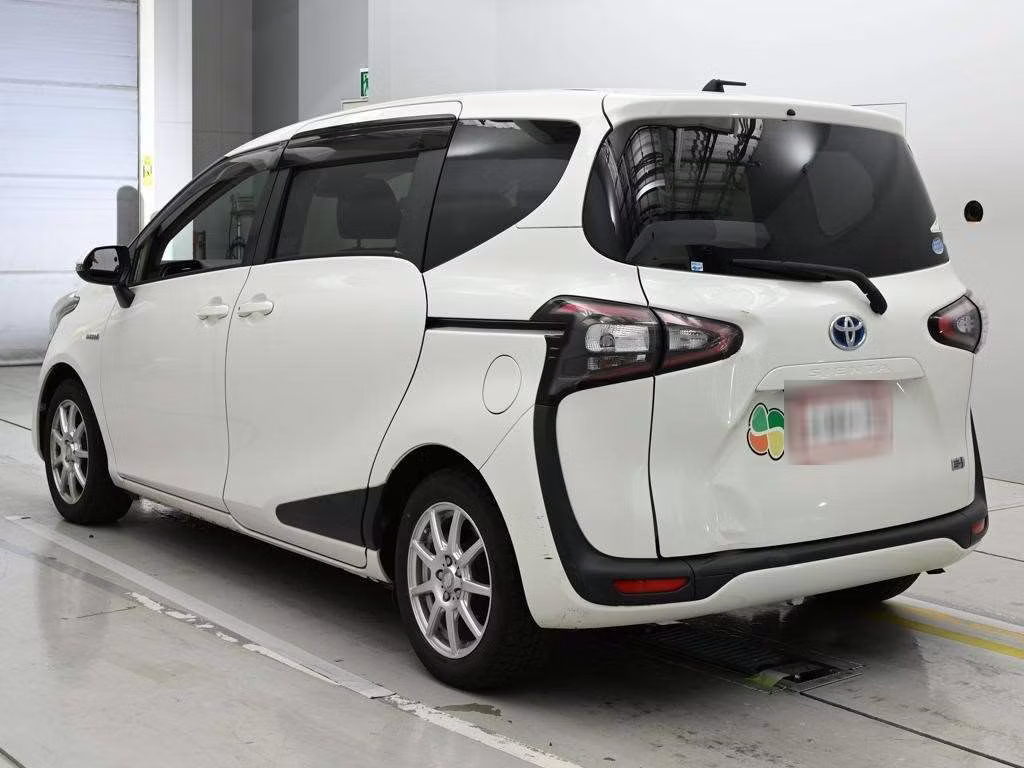 TOYOTA SIENTA