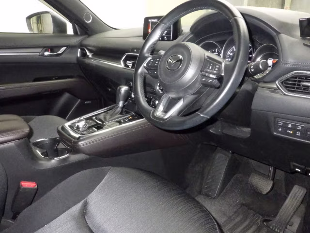 MAZDA CX-8