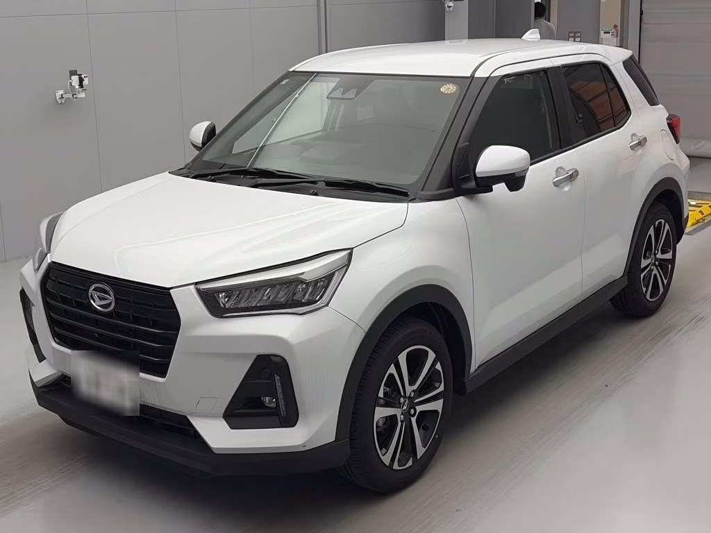 DAIHATSU ROCKY