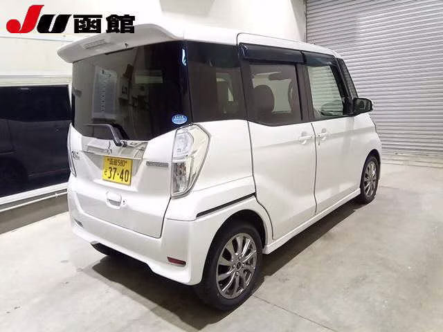 MITSUBISHI EK SPACE
