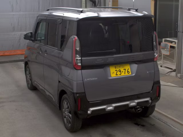MITSUBISHI DELICA MINI