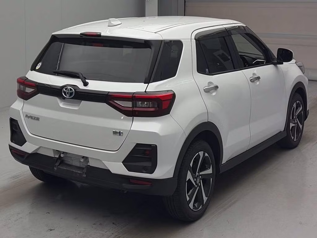 TOYOTA RAIZE