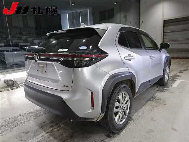TOYOTA YARIS CROSS