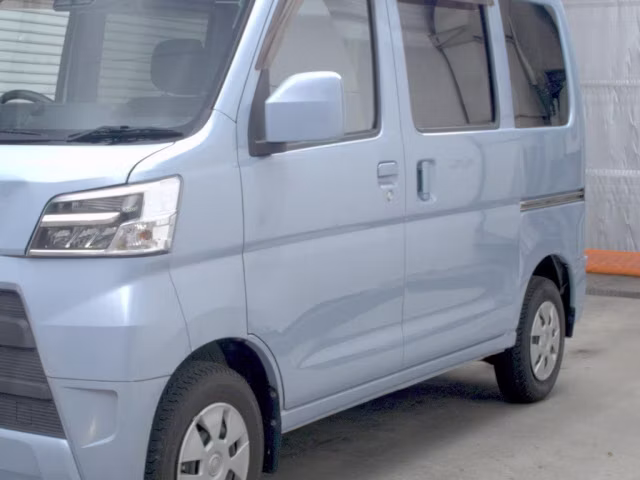 TOYOTA PIXIS VAN