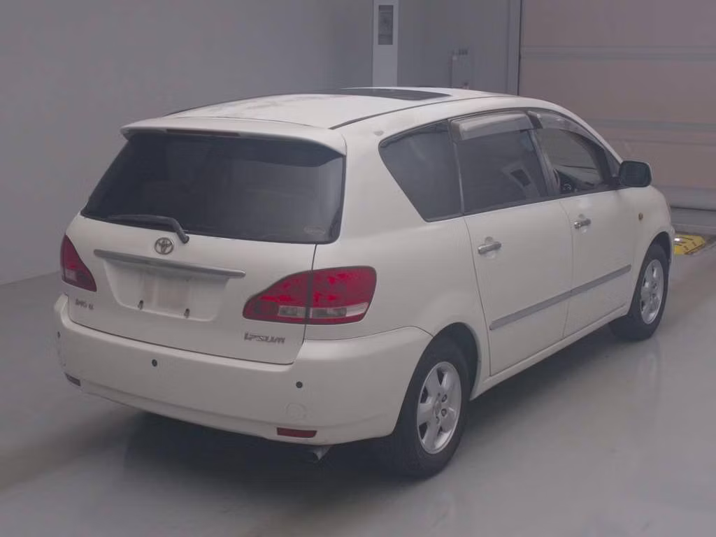 TOYOTA IPSUM
