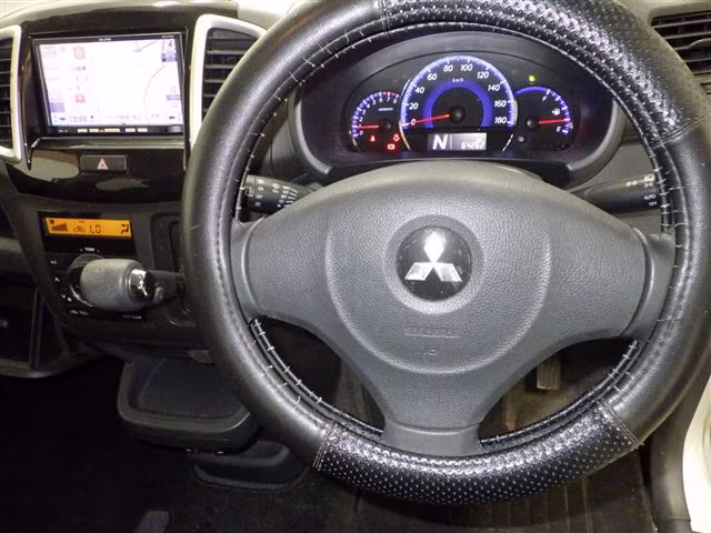 MITSUBISHI DELICA D:2