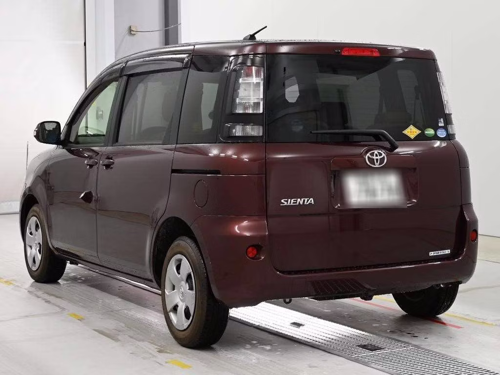 TOYOTA SIENTA