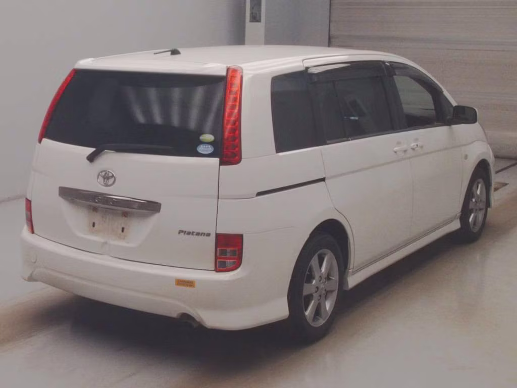 TOYOTA ISIS