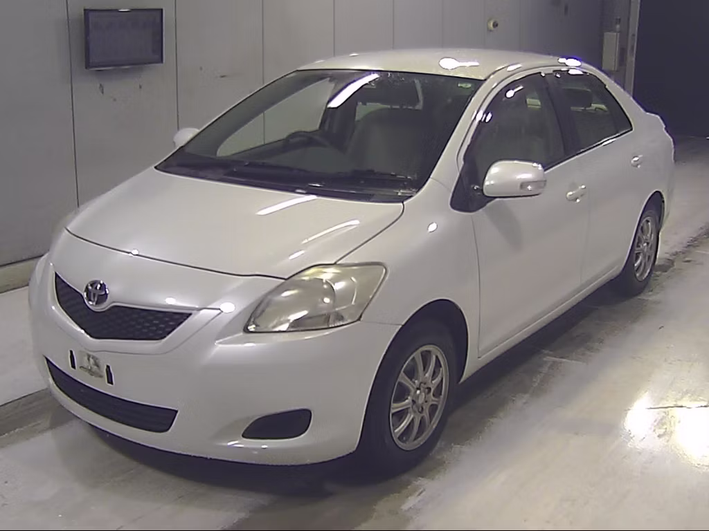 TOYOTA BELTA