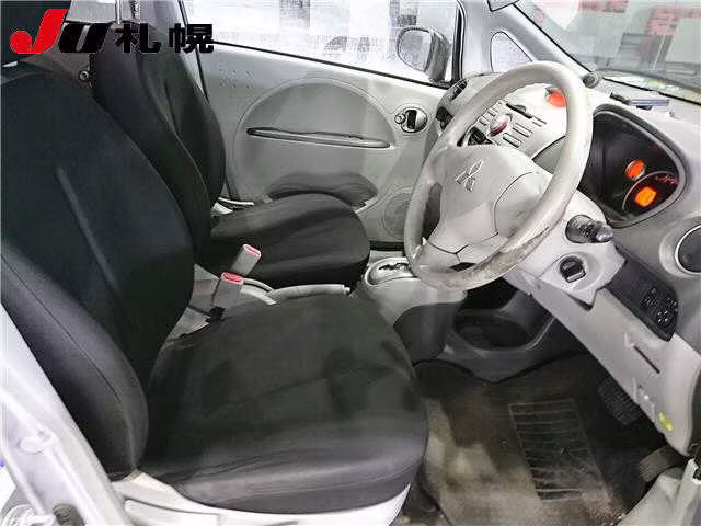 MITSUBISHI I