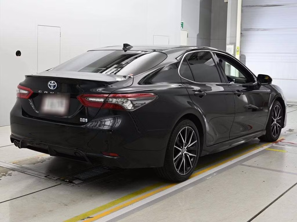 TOYOTA CAMRY