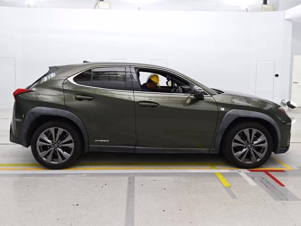 LEXUS UX250H