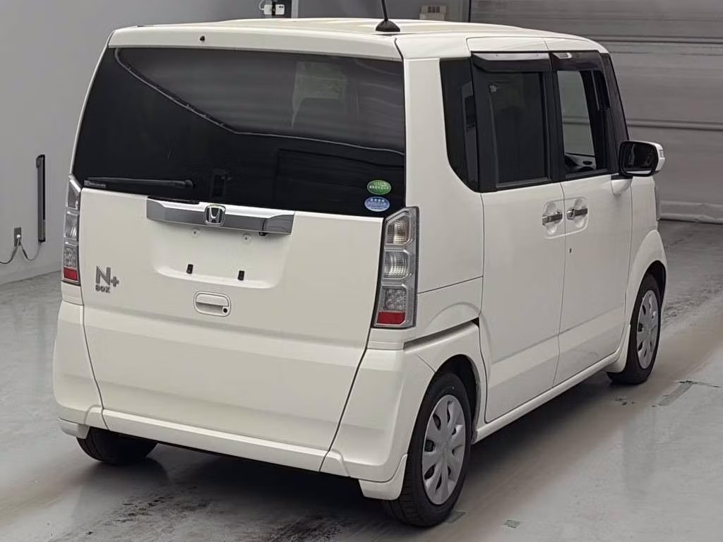 HONDA N-BOX+