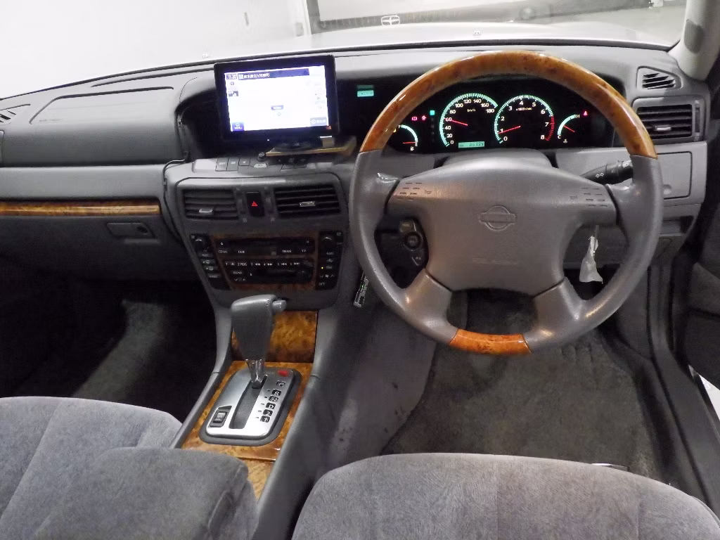 NISSAN GLORIA